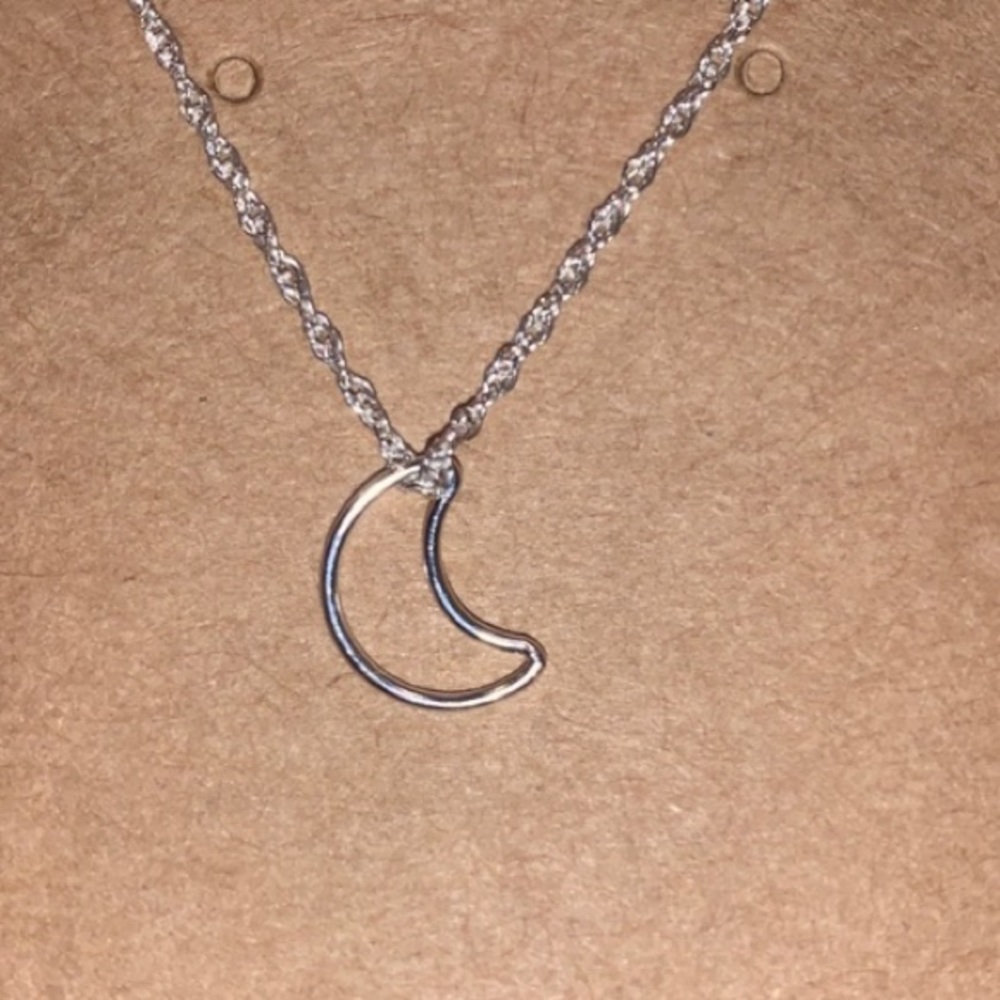 Sterling silver Stevie pendant